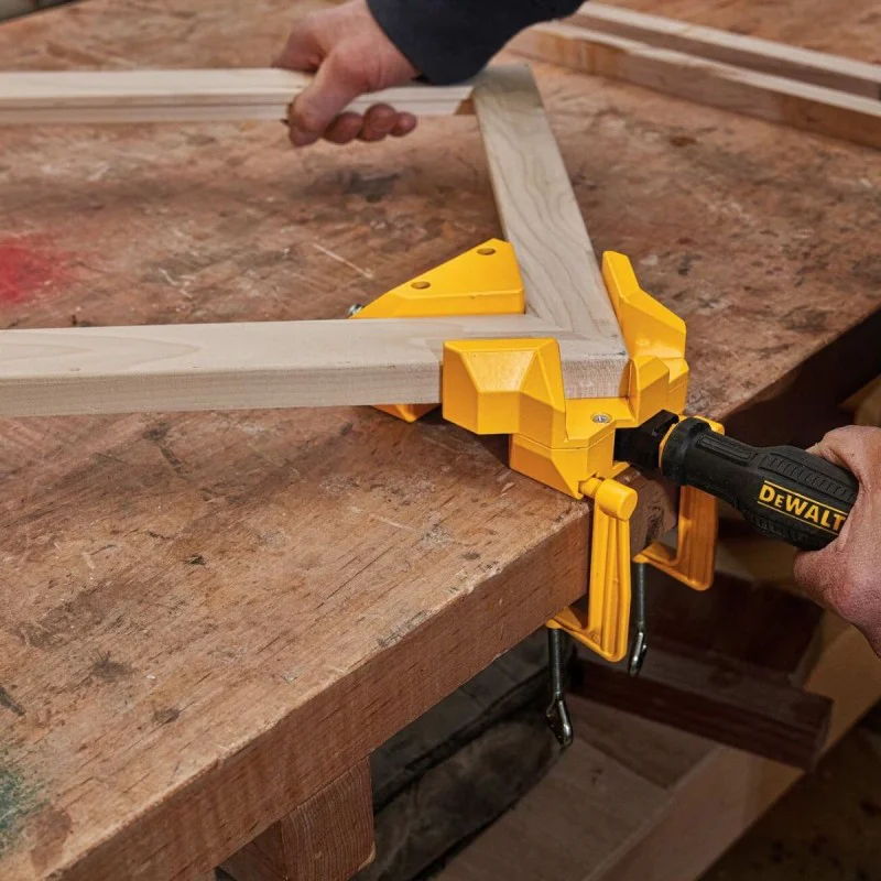 DeWALT corner clamp DWHT83853-0 - 90 degrees, 57 mm