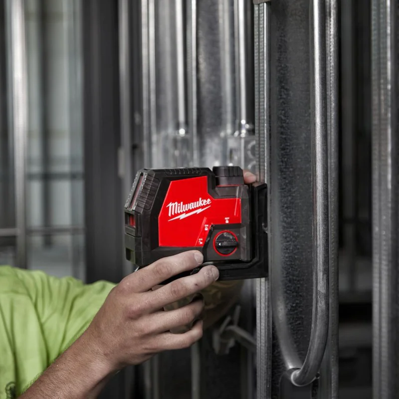 Milwaukee L4CLLP-301C Laser Linear Level, USB, 3.0Ah, dot, green