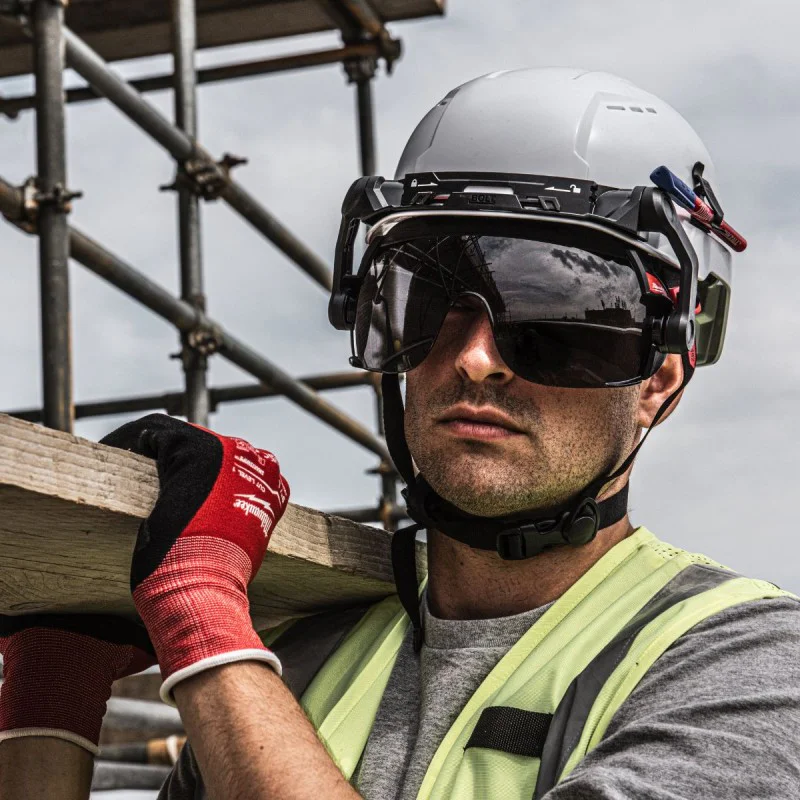 Safety helmet Milwaukee BOLT200, LexanTM, white, ventilated