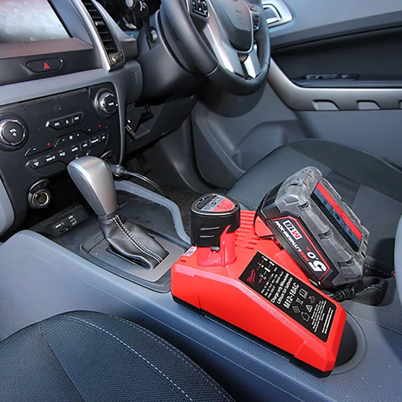 Milwaukee charger M12-18AC, 12V