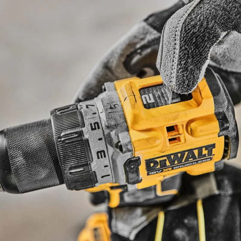 Cordless screwdriver DeWalt DCD800H2T, 18V, 90Nm