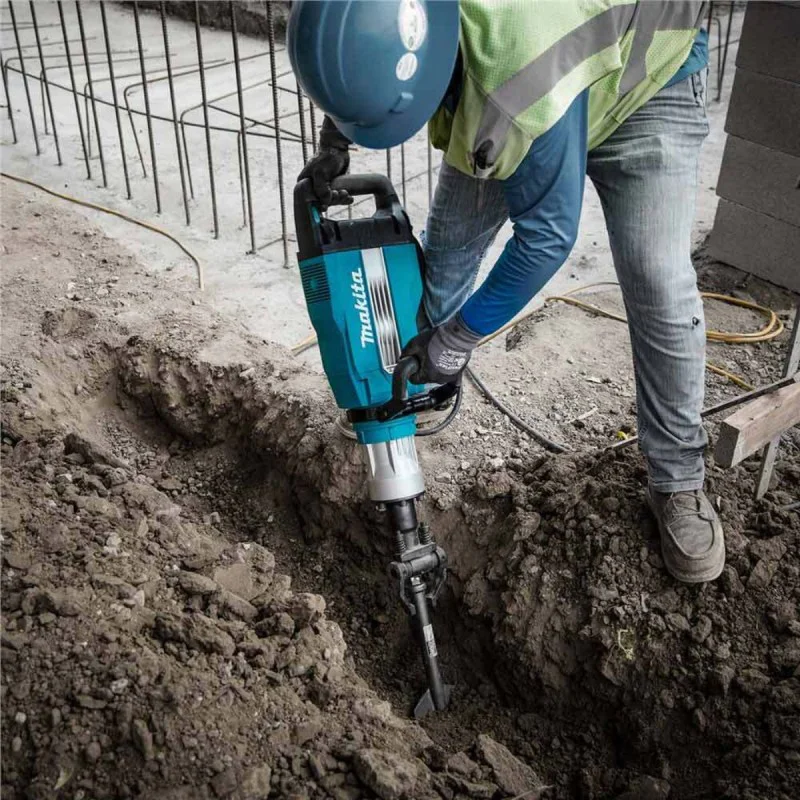 Makita HM1502 electric hammer drill, 1850 W, 49.1 J, SDS-max
