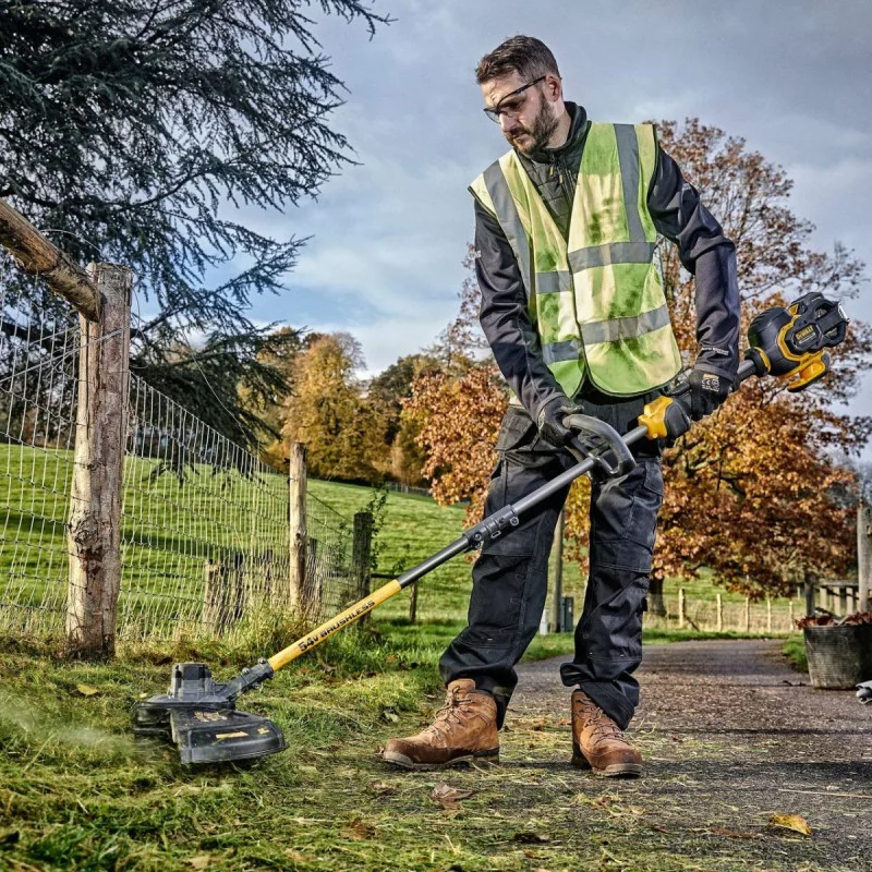Cordless trimmer DeWALT DCM571N, 54 V, 38 cm