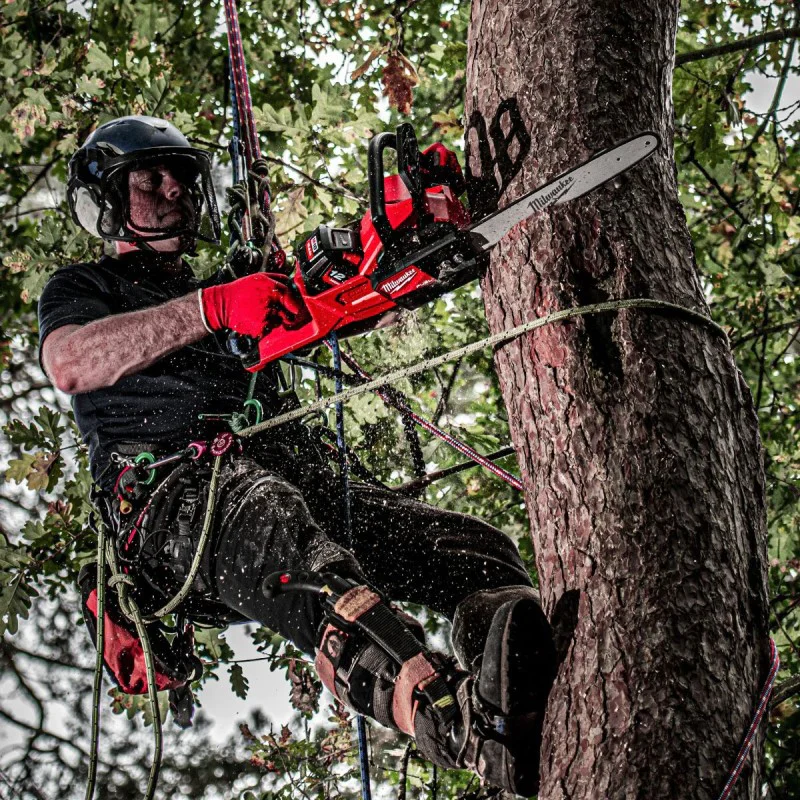 Cordless chain saw Milwaukee M18FCHS-0 FUEL 40cm