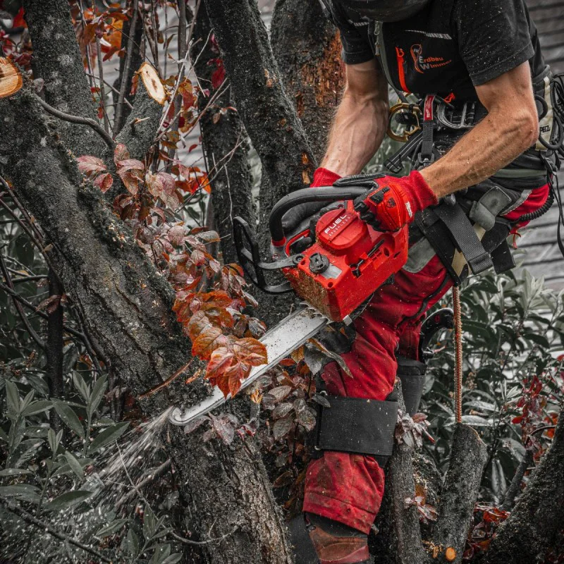 Cordless chain saw Milwaukee M18FTHCHS30-0, 30 cm