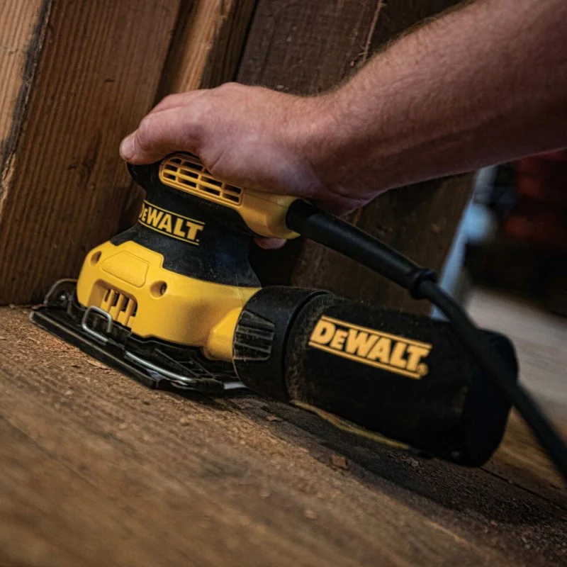 Vibratory sander DeWALT DWE6411, 230 W