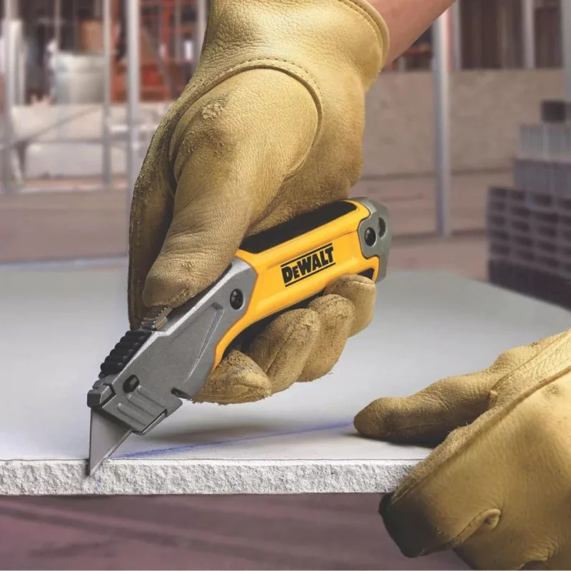 Folding knife DeWALT DWHT10046, 60 x 19 mm