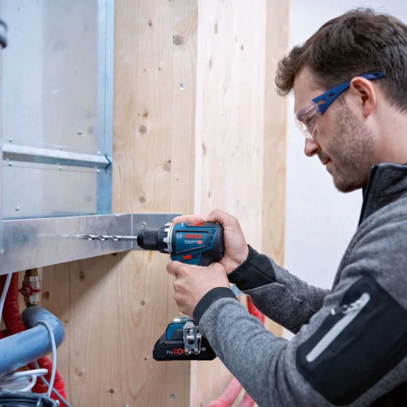 Cordless screwdriver Bosch GSR 18V-90 C, 18 V, 64 Nm, 4.0 Ah