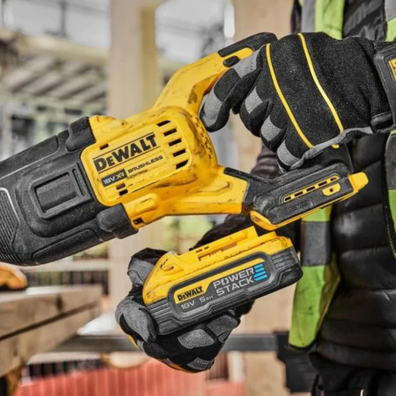 Cordless sabre saw DeWALT DCS386NT, 18 V, 29 mm