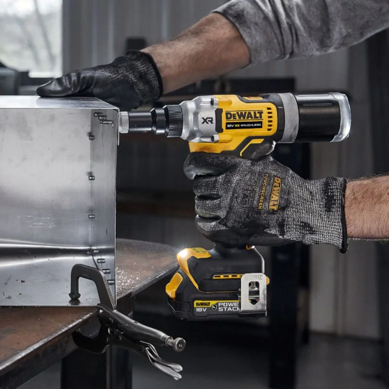 Cordless riveter DeWALT DCF414NT, 18 V, 30 mm