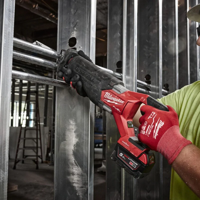 Cordless sabre saw Milwaukee M18 ONEFSZ-0, 18 V, 300 mm