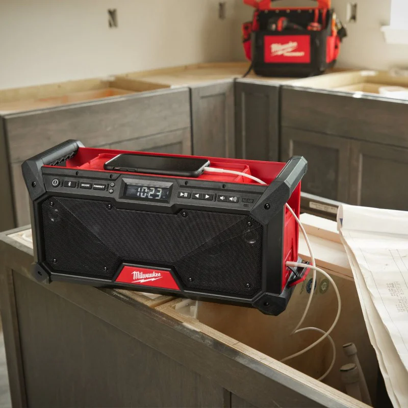 Milwaukee M18 RADDAB+G2-0 Cordless Radio, 4933492344, 18 V