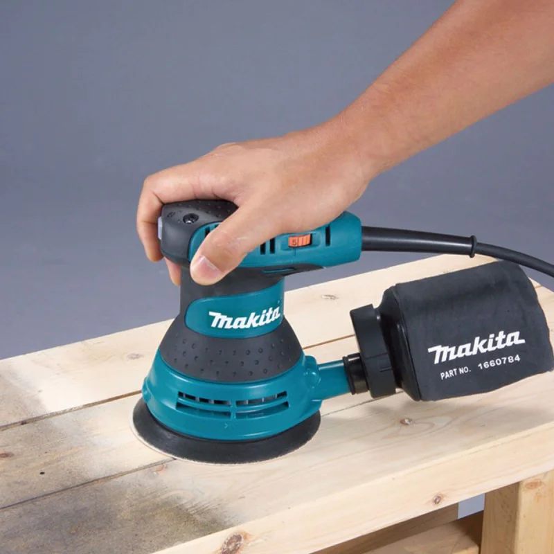 Makita BO5031, 300 W, 125 mm