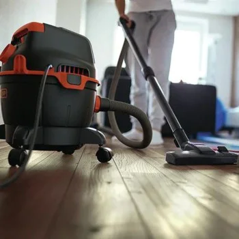 Прахосмукачка за сухо и мокро почистване Black &amp; Decker BXVC15PE, 1200 W, 15 L