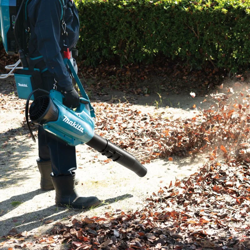 Cordless blower MAKITA UB003CZ, 36V + GIFT from Makita Bulgaria - Battery XGT BL4040F