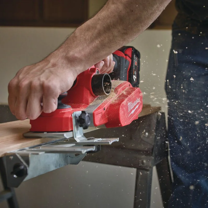 Cordless planer Milwaukee M18 BP-0, 18 V, 82 mm