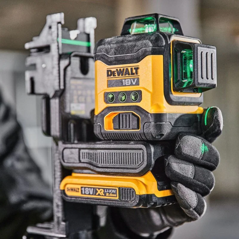 Dewalt DCLE34031N linear laser level, 18V, 360 degrees, green beam, 40 m
