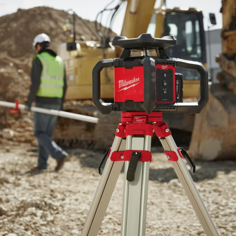 Milwaukee M18RLOH600-201C rotary laser level, 18 V, red, IP66