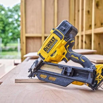 Акумулаторен Такер DeWALT DCN950N, 18 V, 90 мм, 33° RapidCycle
