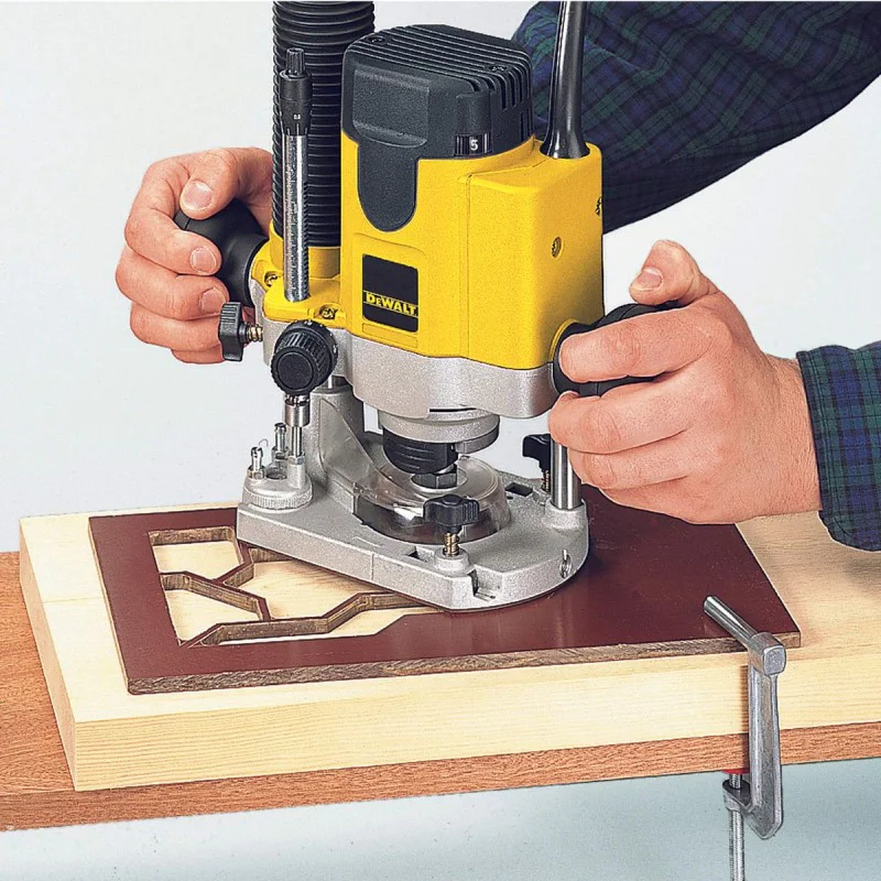 DEWALT DW622KT, 1400 W, 6 - 12.7 mm