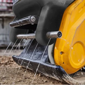 Акумулаторна виброплоча DeWALT DCPS7154N, 15 kN, 28 м/мин, 560 x 400 мм