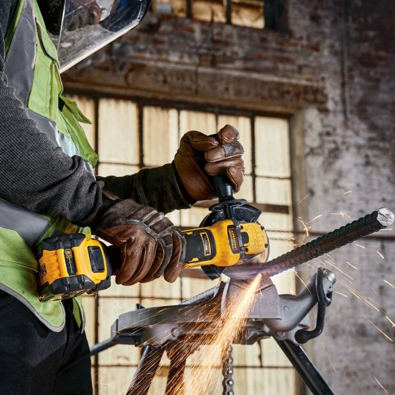 Cordless angle grinder DeWALT DCG416VSN, 18 V, 125 mm