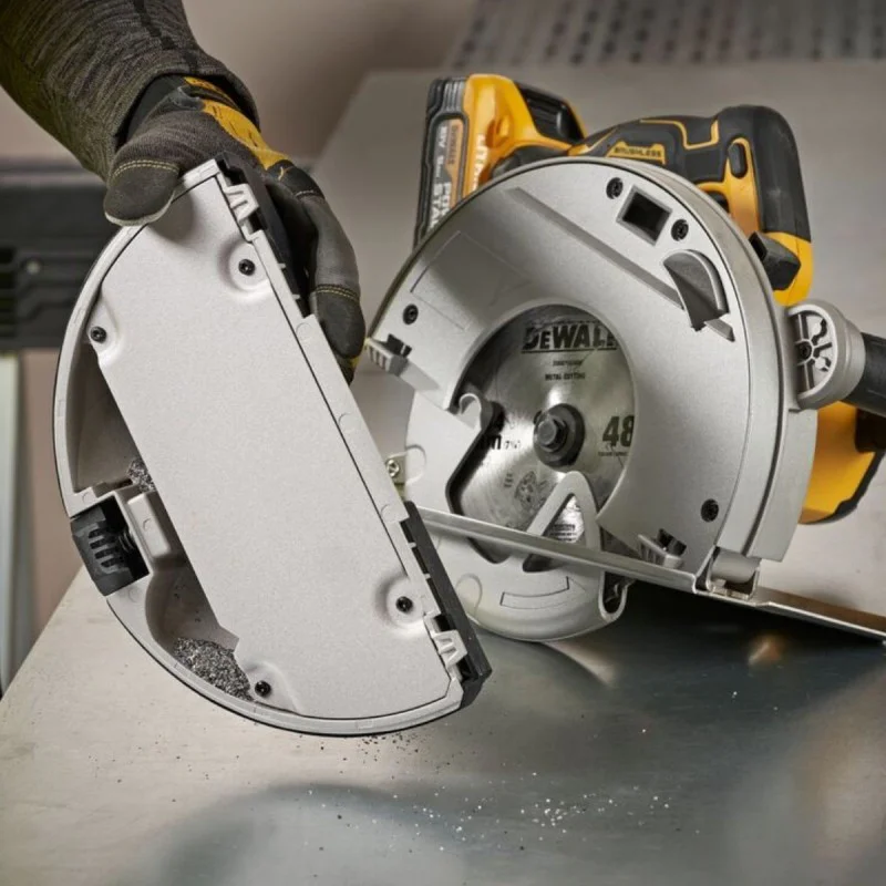 Cordless circular saw for metal DeWalt DCS383N, 18 V, 184 mm