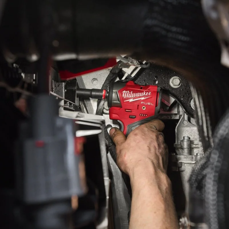 Milwaukee M12FSCIWF38-0 cordless wrench, 12 V, 305 Nm, 3⁄8