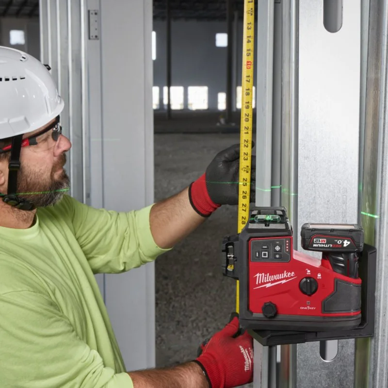 Milwaukee M12A3PLO-0C Laser Level, 12 V, Green, 360°, 4933499001
