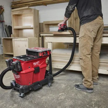 Прахосмукачка за сухо и мокро почистване Milwaukee M18F2VC23LG2-0, 18 V, 196 м³/ч, 20 л, 4933500140
