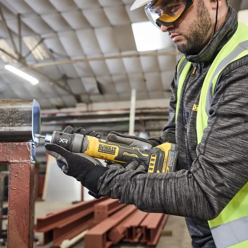 Акумулаторен прав шлайф - DeWALT, 18V XR, цанги 6 мм и 1/4