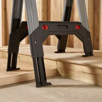 STANLEY FATMAX 1-92-980 Folding Metal Sawhorse, 1135 kg, 2 Pack