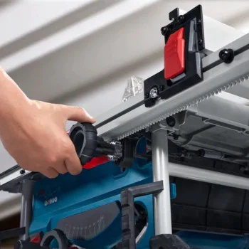 Стационарен трион Bosch GTS 70-216 Professional 0601B30600