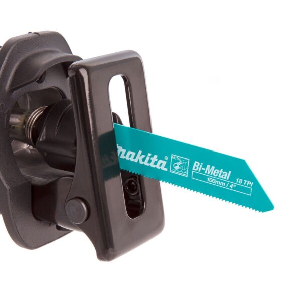 Саблен трион акумулаторен Makita DJR188Z, 18 V, 20 мм