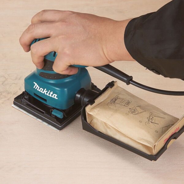 Шлайф вибрационен Makita BO4555, 200 W , 112x100 mm