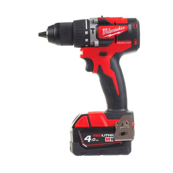 Ударен Безчетков Винтоверт Milwaukee M18 CBLPD-402C, 18 V, 60Nm