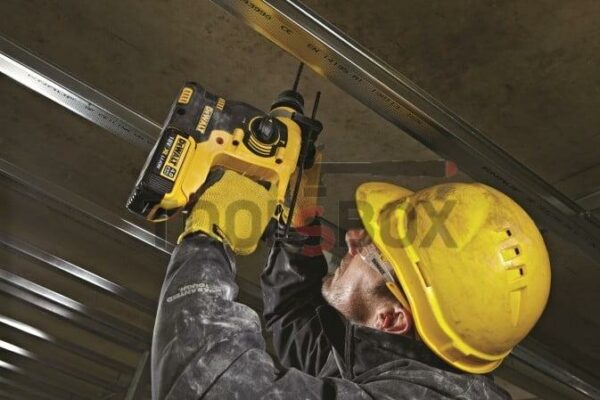 Акумулаторен Перфоратор DeWALT DCH253N ,18V само тяло - Image 2