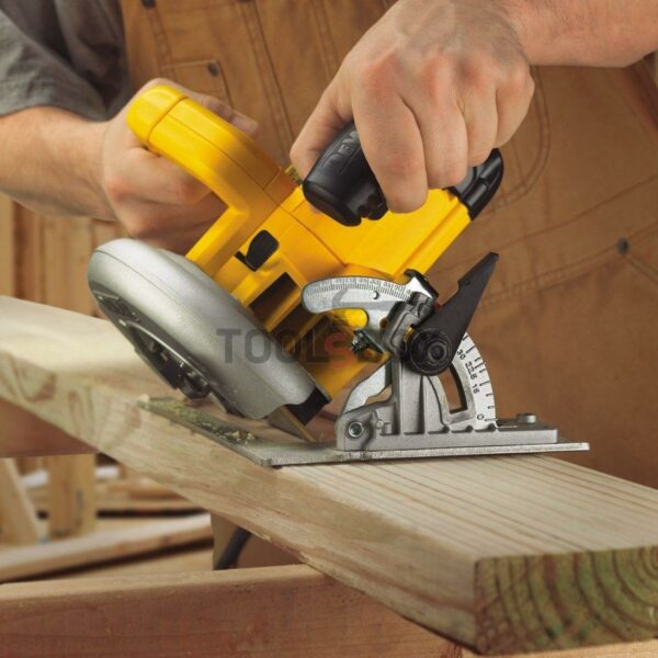 Мощен циркулярен трион DeWALT , DWE575K  , 1600 W - Image 2