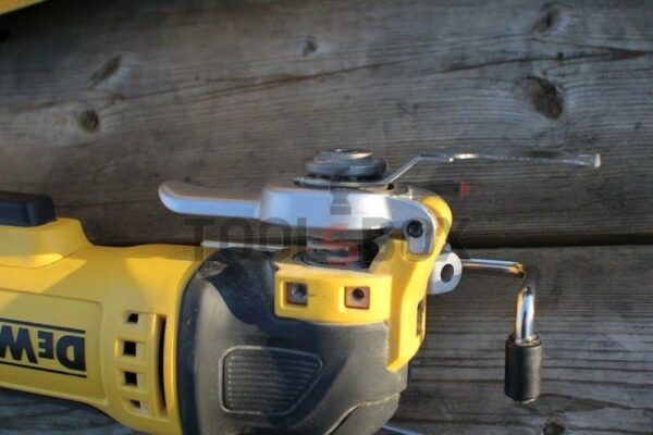 Мултифункционален инструмент DeWALT DWE315 , 300 W - Image 2