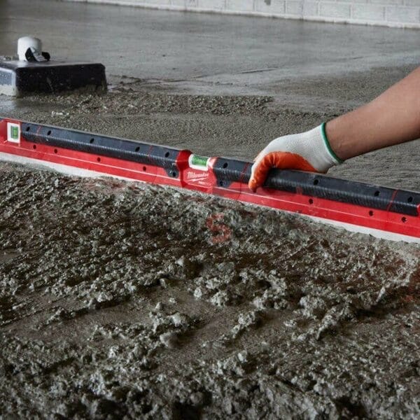 Ръчен нивелир Milwaukee 4932459895 / 180CM REDSTICK CONCRETE LEVEL - Image 5