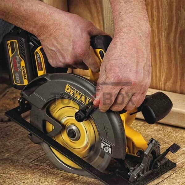 Акумулаторен Безчетков Циркуляр DeWALT DCS576T2-QW, ф 190, 54 V - Image 3