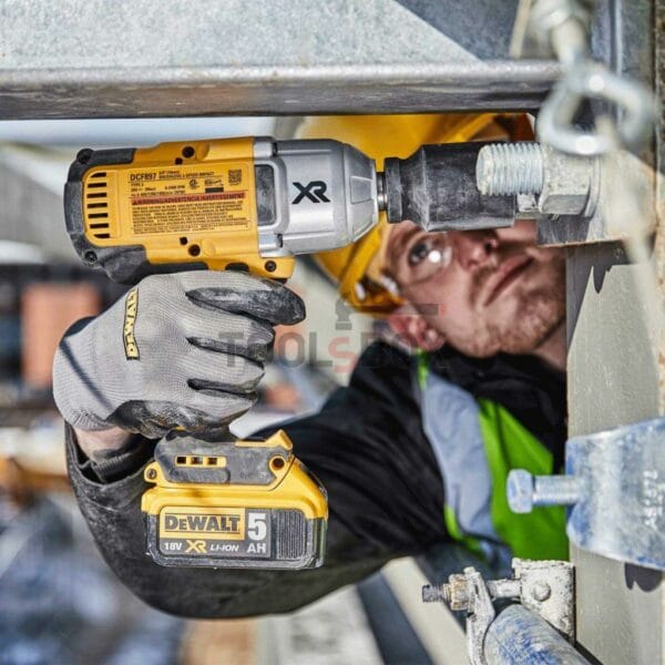 Акумулаторен безчетков гайковерт DeWALT DCF897N , 1627Nm , 18V , 3/4 " - Image 3