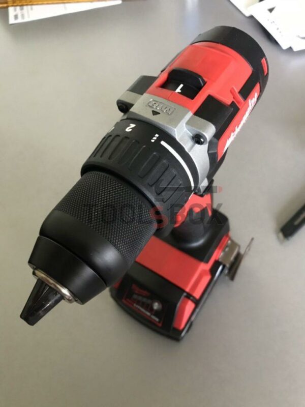 Безчетков Винтоверт Milwaukee M18 CBLDD-202C , 60Nm 2-скоростен - Image 4