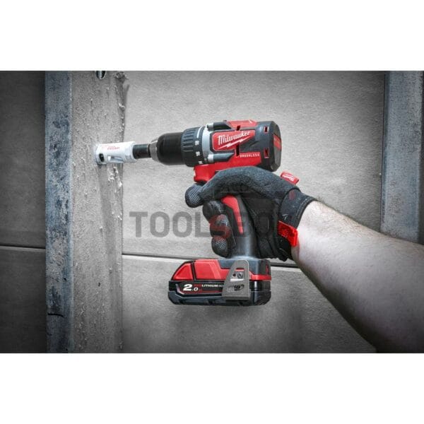 Безчетков Винтоверт Milwaukee M18 CBLDD-202C , 60Nm 2-скоростен - Image 2