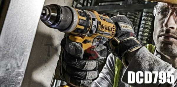 Ударен Винтоверт бормашина акумулаторен DeWALT DCD795S1 , 18V 1 батерия , зарядно и куфар - Image 2