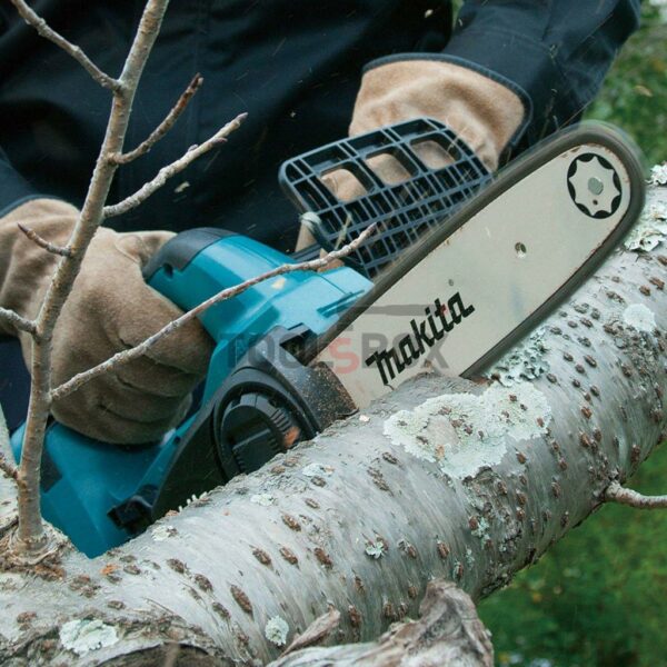 Акумулаторен верижен трион Makita DUC252Z, 36V, 25 см, 3/8" - Image 2