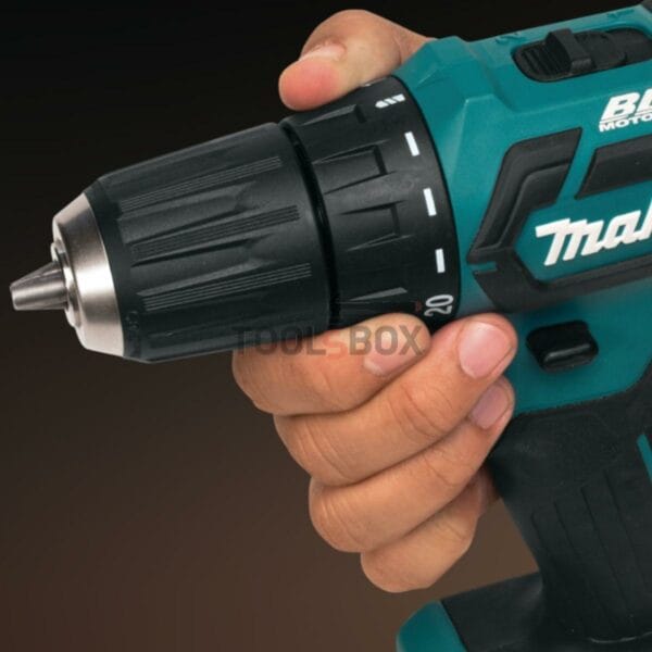 Акумулаторен безчетков винтоверт MAKITA DF332DZ, 12 V, 35 Nm