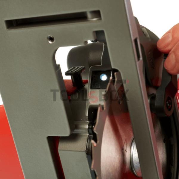 Акумулаторен безчетков ръчен циркуляр Milwaukee M12CCS44-0 / 140 мм - Image 5