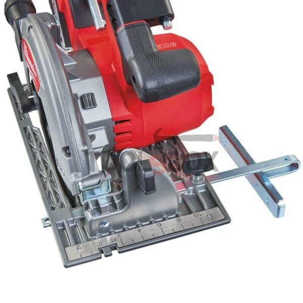 Акумулаторен безчетков ръчен циркуляр Milwaukee M18FCS66-121C / 190 мм - Image 4