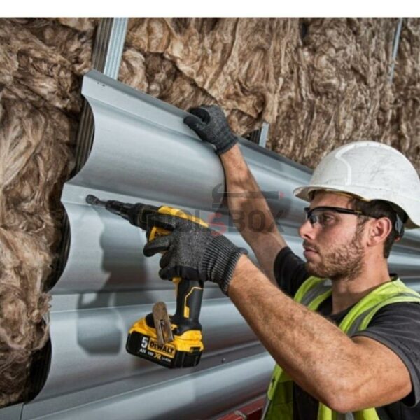 Акумулаторен-Безчетков Винтоверт DeWalt DCF622N , 18V , 34Nm - Image 3